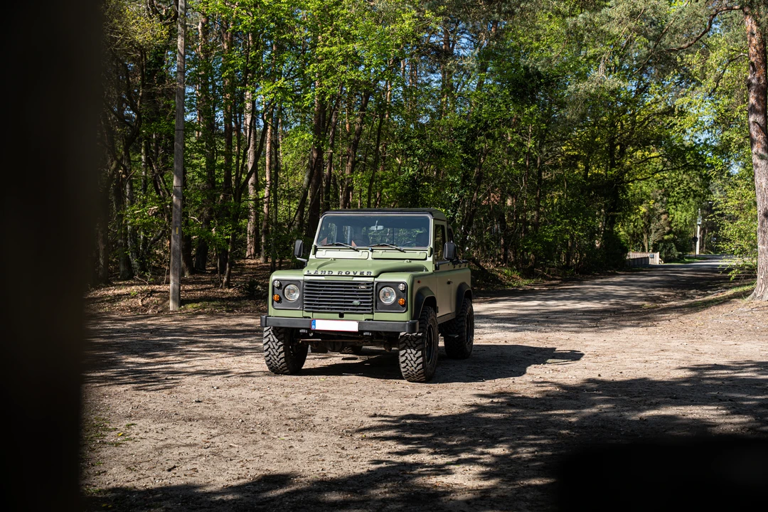 1990 Land Rover Defender 90 - Image 9 of 31