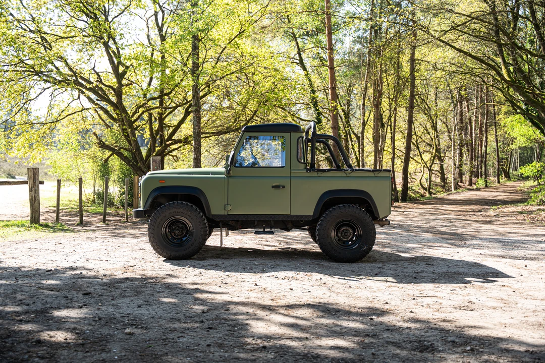 1990 Land Rover Defender 90 - Image 8 of 31