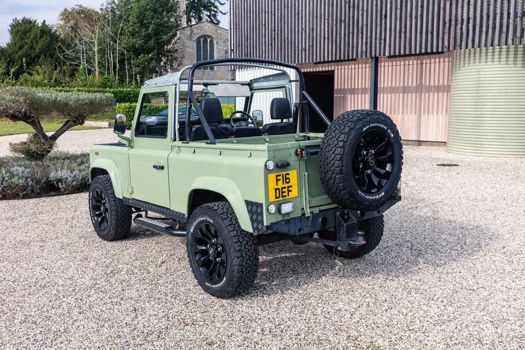 1990 Land Rover Defender 90 - Image 5 of 31