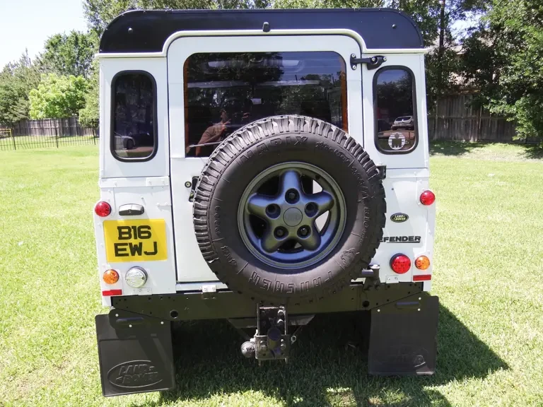 1990 Land Rover Defender 90 - Image 4 of 10