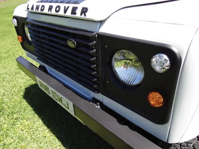 1990 Land Rover Defender 90 - Image 9 of 10