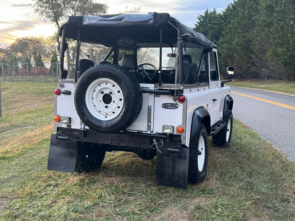 1990 Land Rover Defender 90 - Image 15 of 31