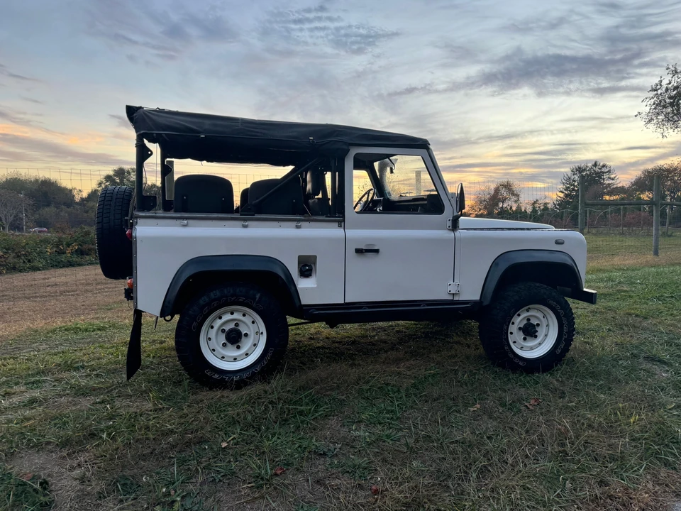 1990 Land Rover Defender 90 - Image 21 of 31