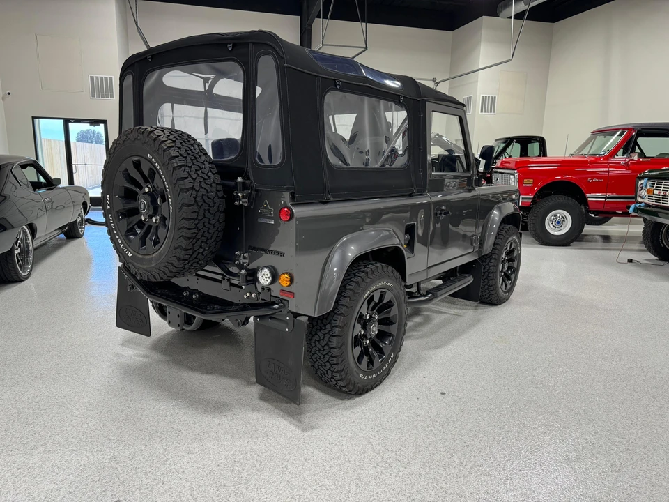 1990 Land Rover Defender 90 - Image 15 of 31