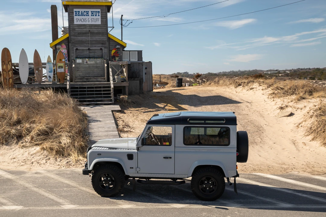 1990 Land Rover Defender 90 - Image 17 of 31
