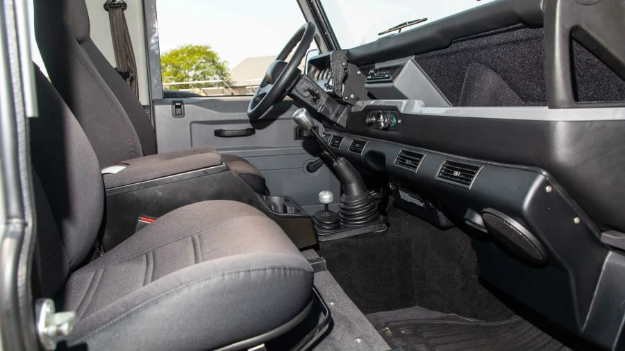1990 Land Rover Defender 90 - Image 5 of 23
