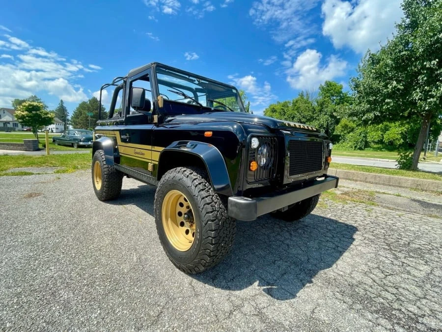 1990 Land Rover Defender 90 - Image 5 of 18