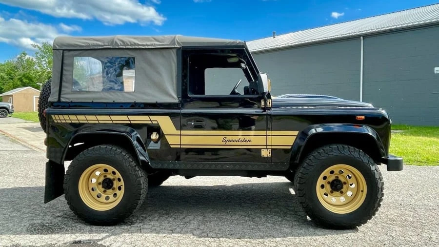 1990 Land Rover Defender 90 - Image 8 of 18