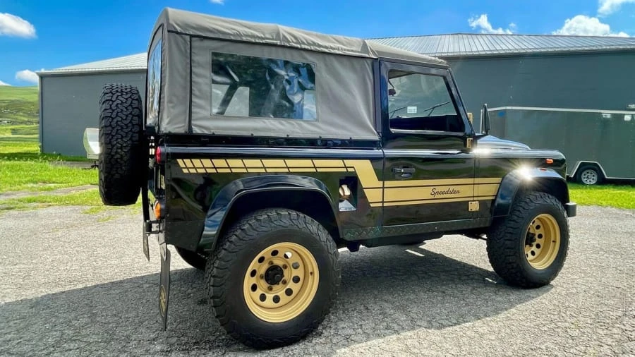 1990 Land Rover Defender 90 - Image 9 of 18