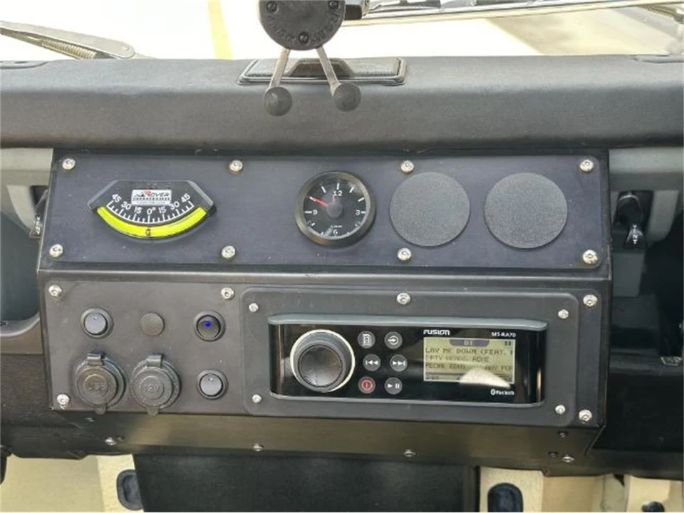 1990 Land Rover Defender - Image 15 of 25