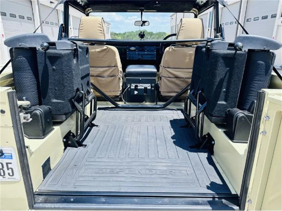 1990 Land Rover Defender - Image 19 of 25