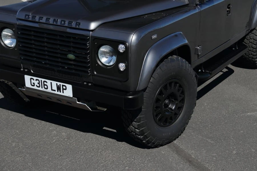 1990 Land Rover Defender - Image 11 of 25