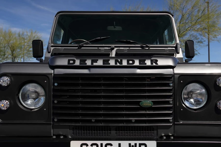 1990 Land Rover Defender - Image 9 of 25