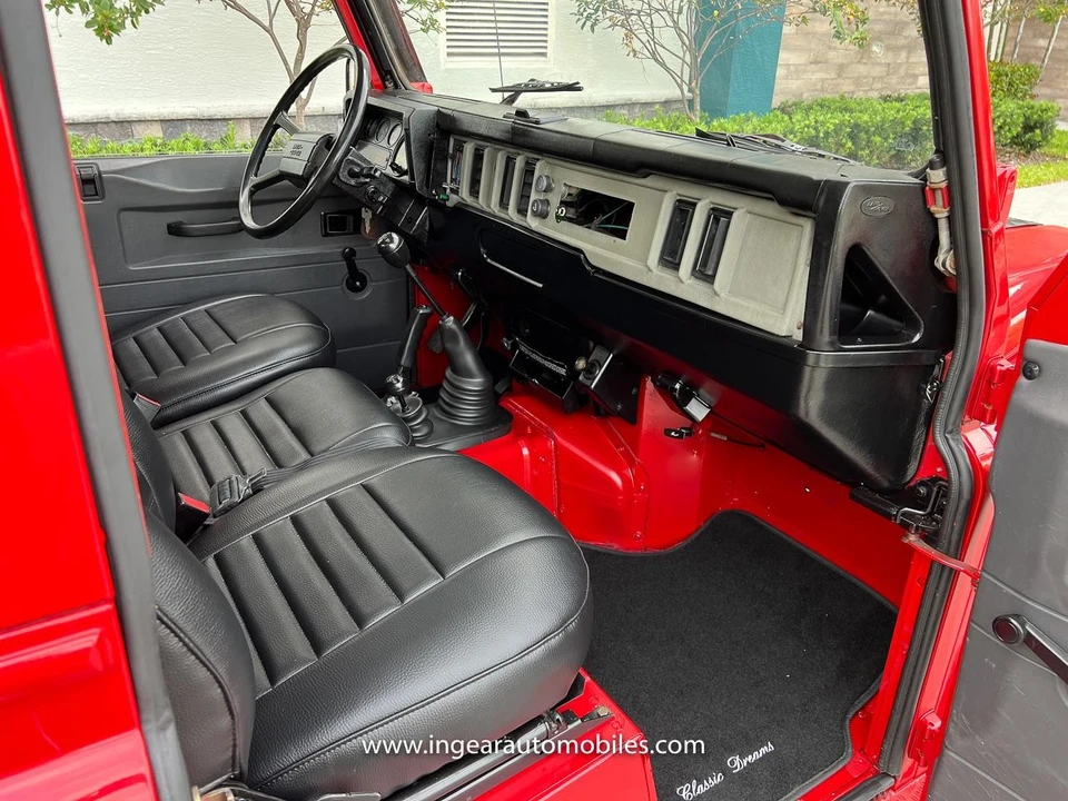 1990 Land Rover Defender 90 - Image 4 of 31