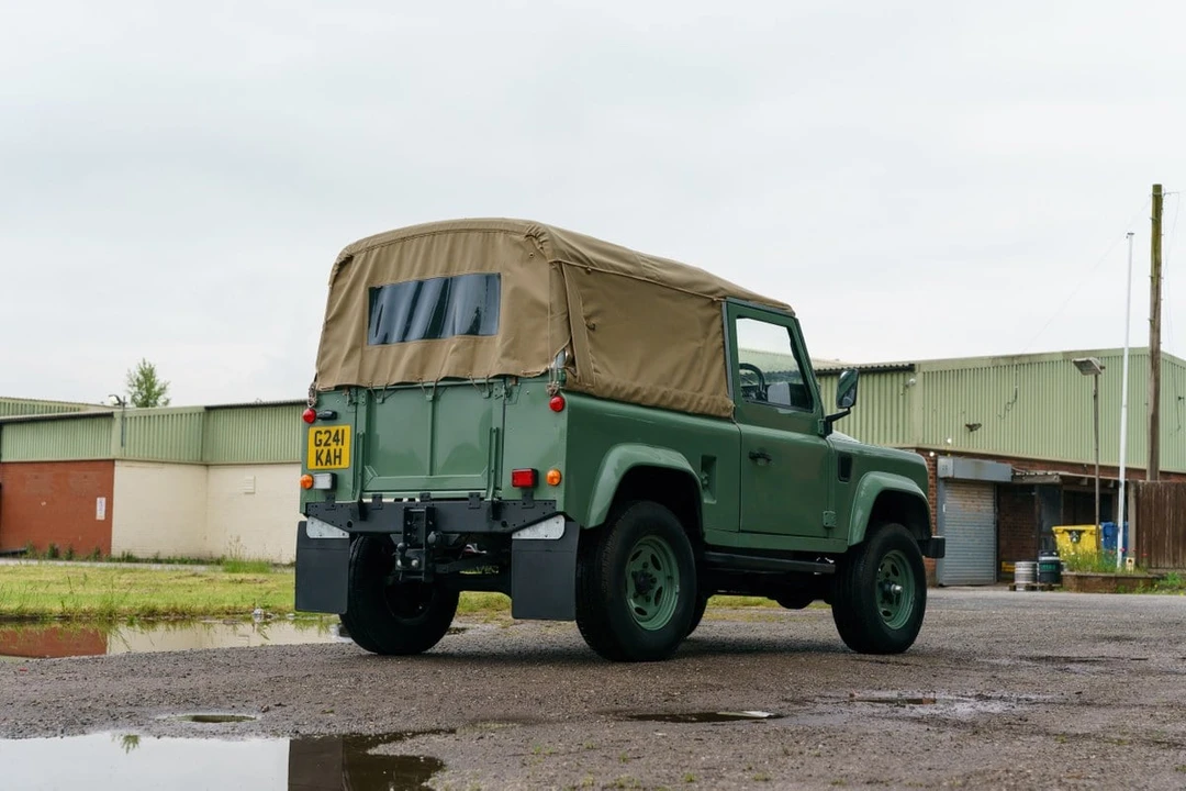 1990 Land Rover Defender 90 - Image 17 of 30