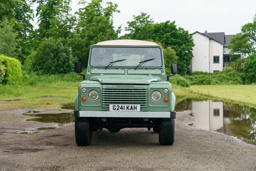 1990 Land Rover Defender 90 - Image 3 of 30