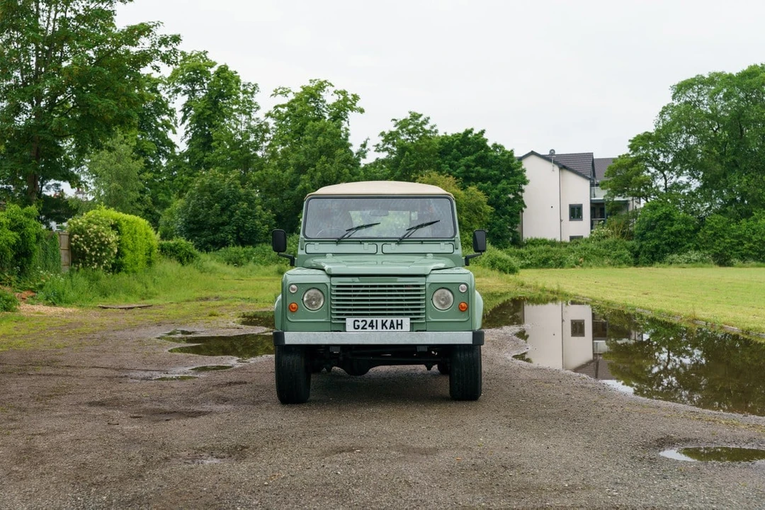 1990 Land Rover Defender 90 - Image 5 of 30