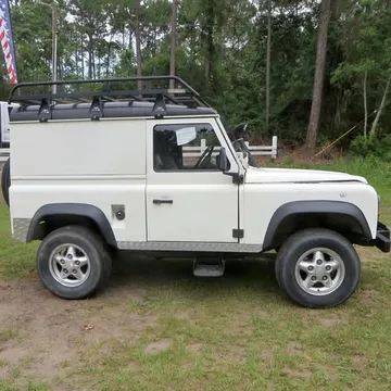 1990 Land Rover Defender