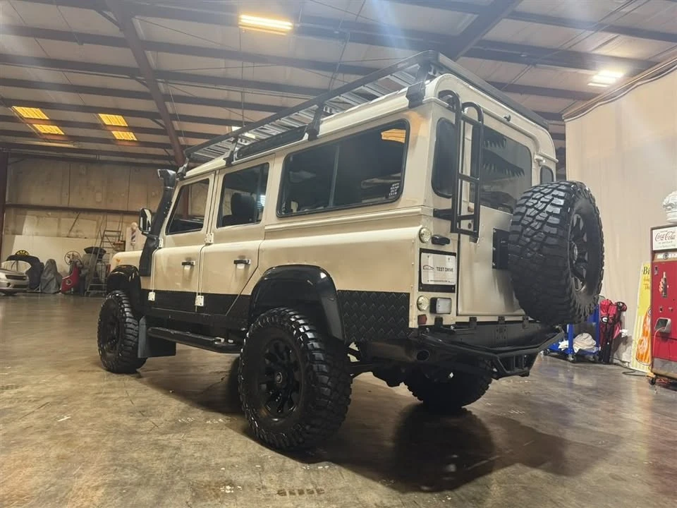 1990 Land Rover Defender - Image 16 of 20