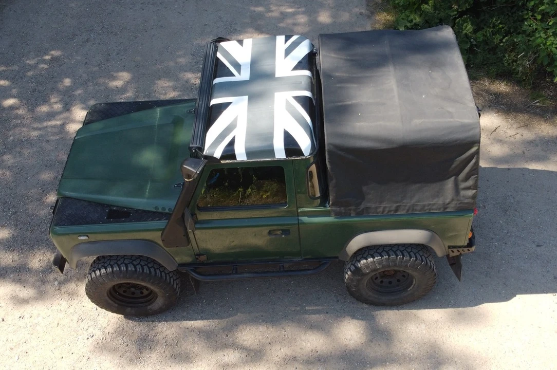 1990 Land Rover Defender 90 - Image 5 of 30