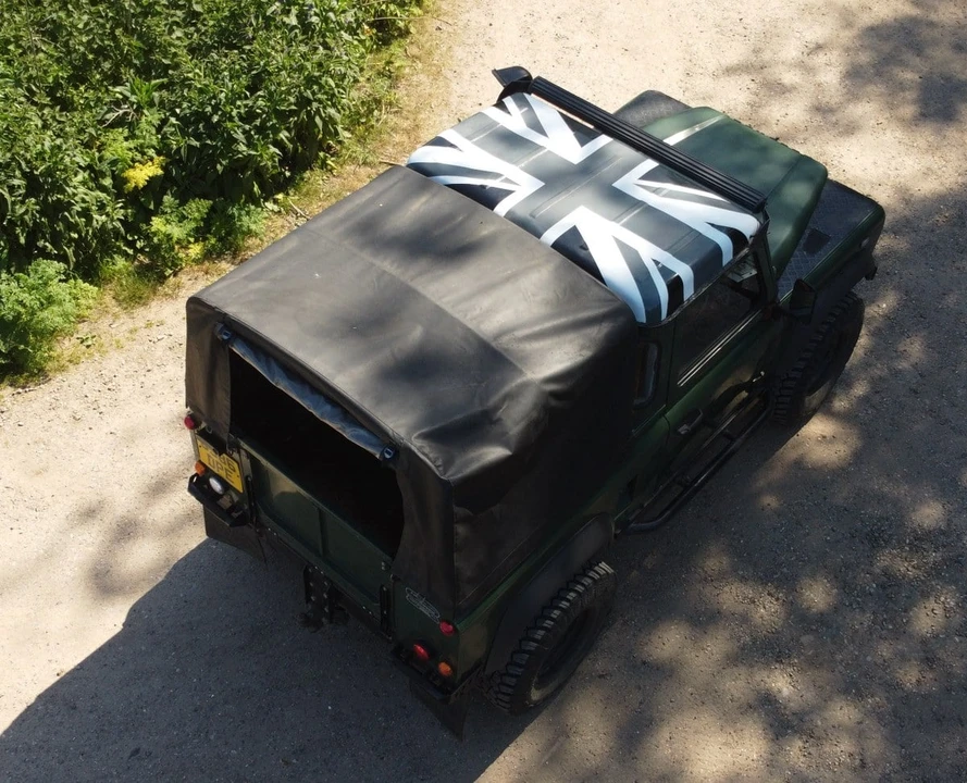 1990 Land Rover Defender 90 - Image 4 of 30