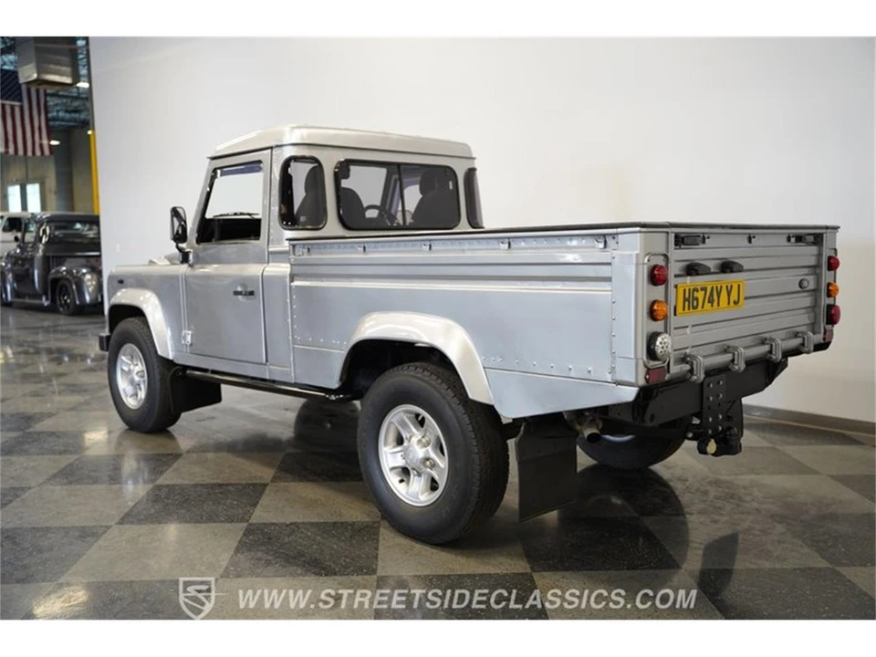 1990 Land Rover Defender - Image 9 of 31
