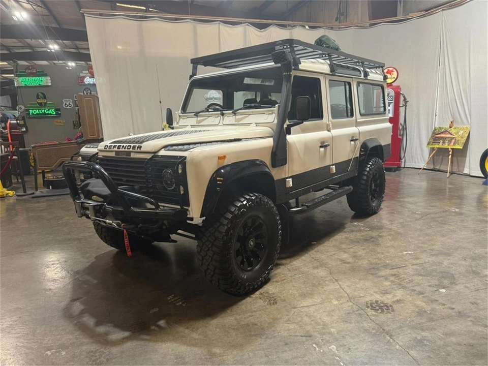 1990 Land Rover Defender - Image 2 of 31