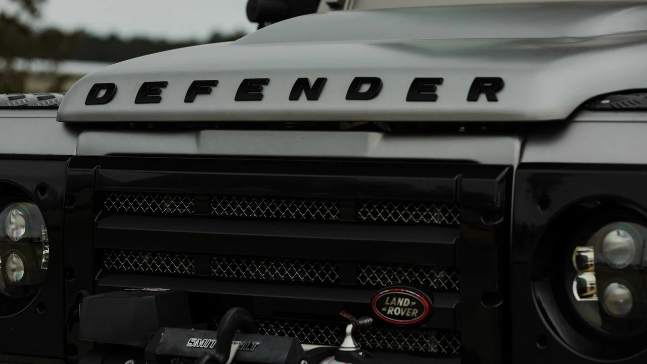1990 Land Rover Defender - Image 25 of 31