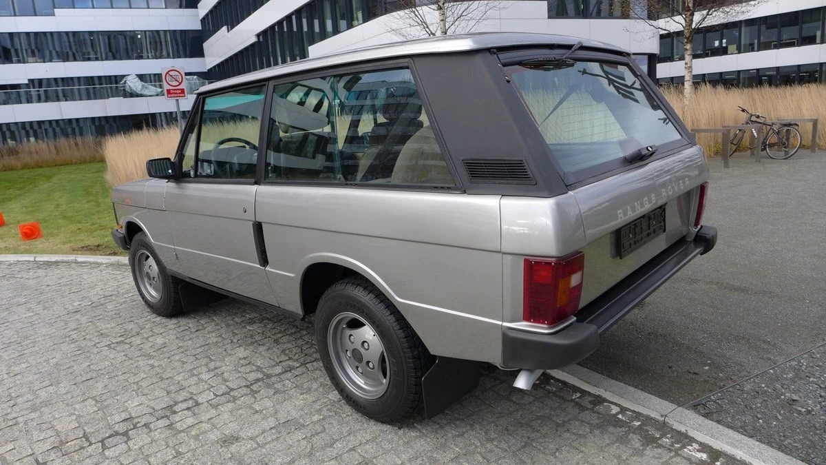 1990 Land Rover Range Rover Classic - Image 9 of 30
