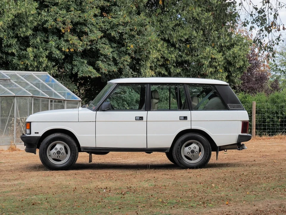 1990 Land Rover Range Rover Classic - Image 8 of 30