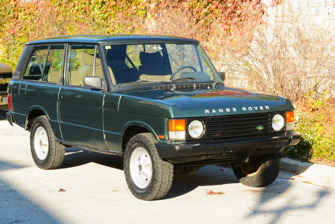 1990 Land Rover Range Rover Classic - Image 9 of 31