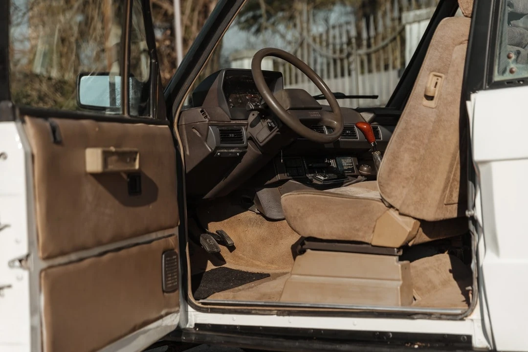 1990 Land Rover Range Rover Classic - Image 19 of 31