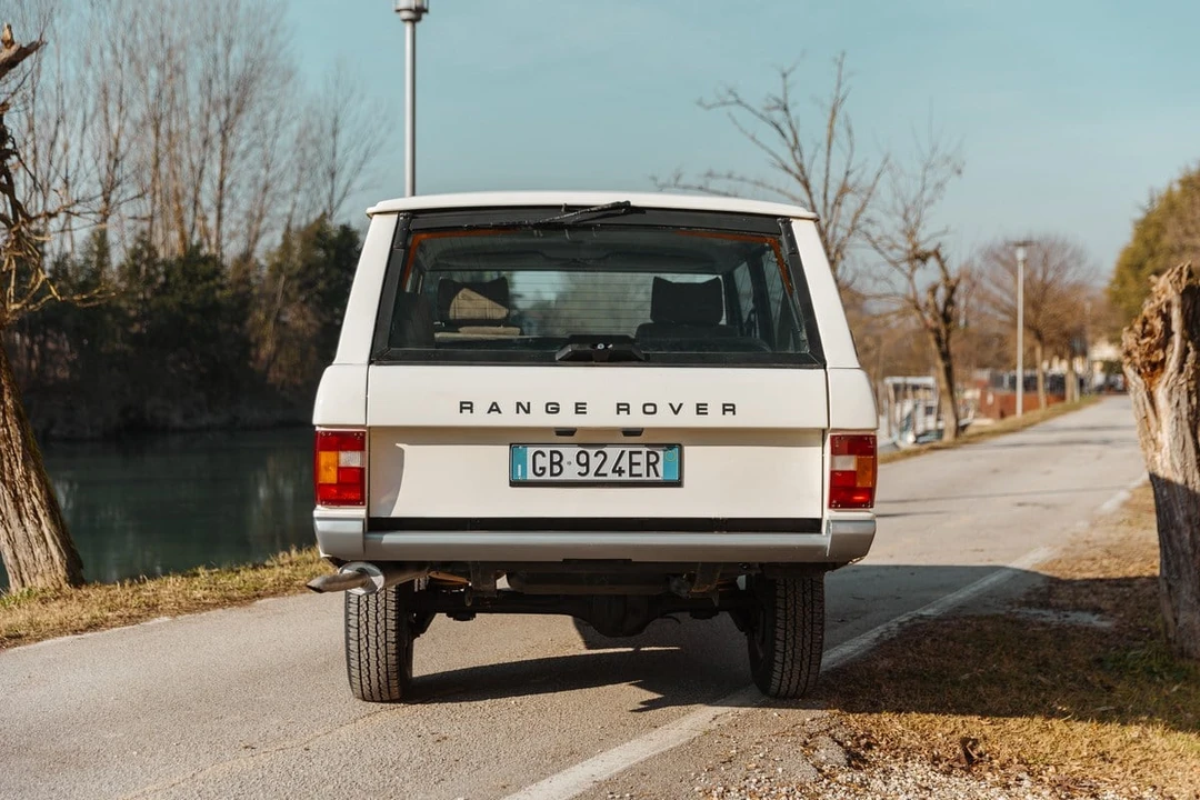 1990 Land Rover Range Rover Classic - Image 11 of 31