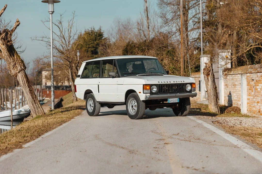 1990 Land Rover Range Rover Classic - Image 5 of 31