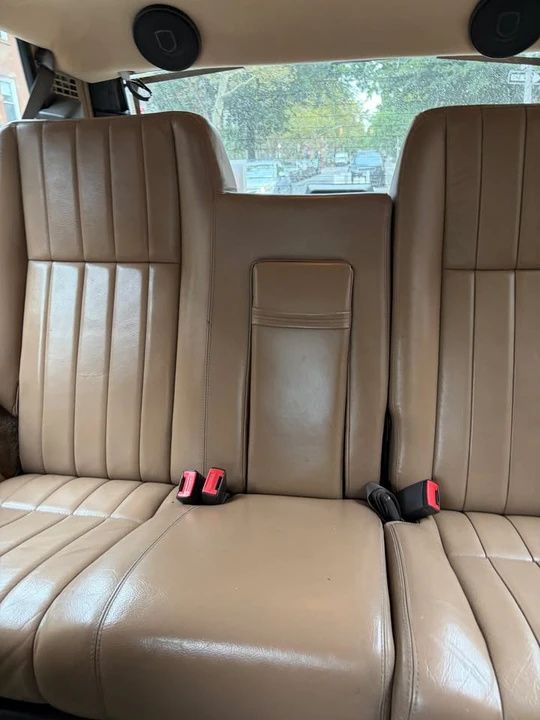 1990 Land Rover Range Rover Classic - Image 18 of 19