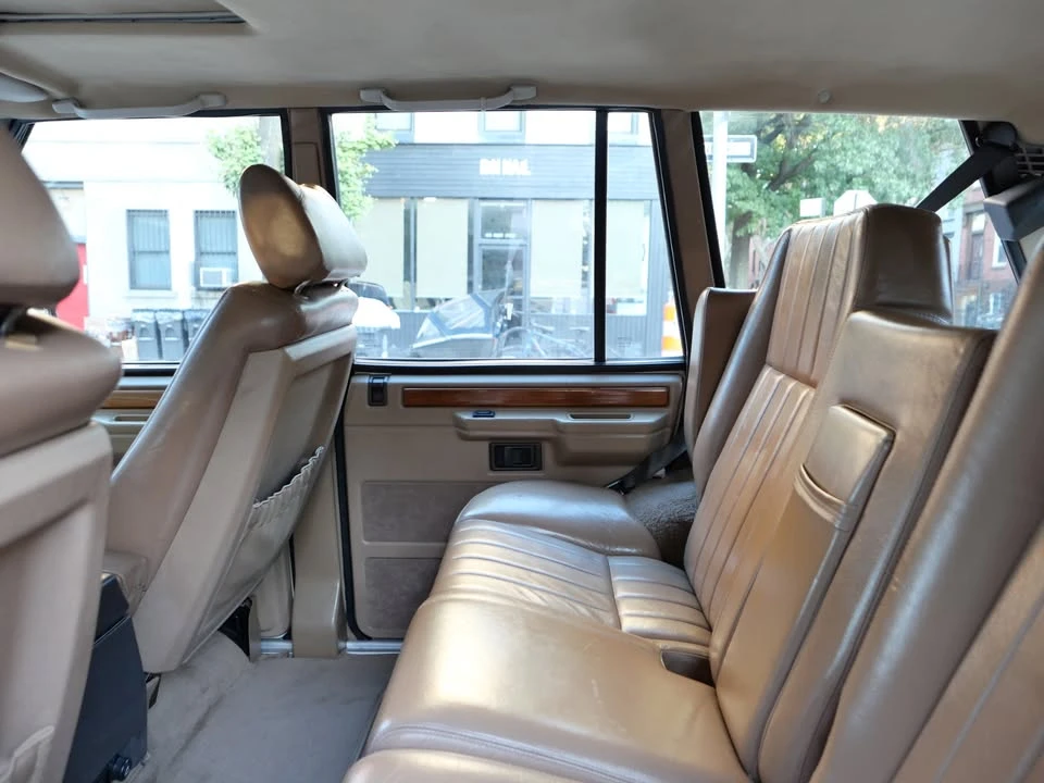 1990 Land Rover Range Rover Classic - Image 9 of 19
