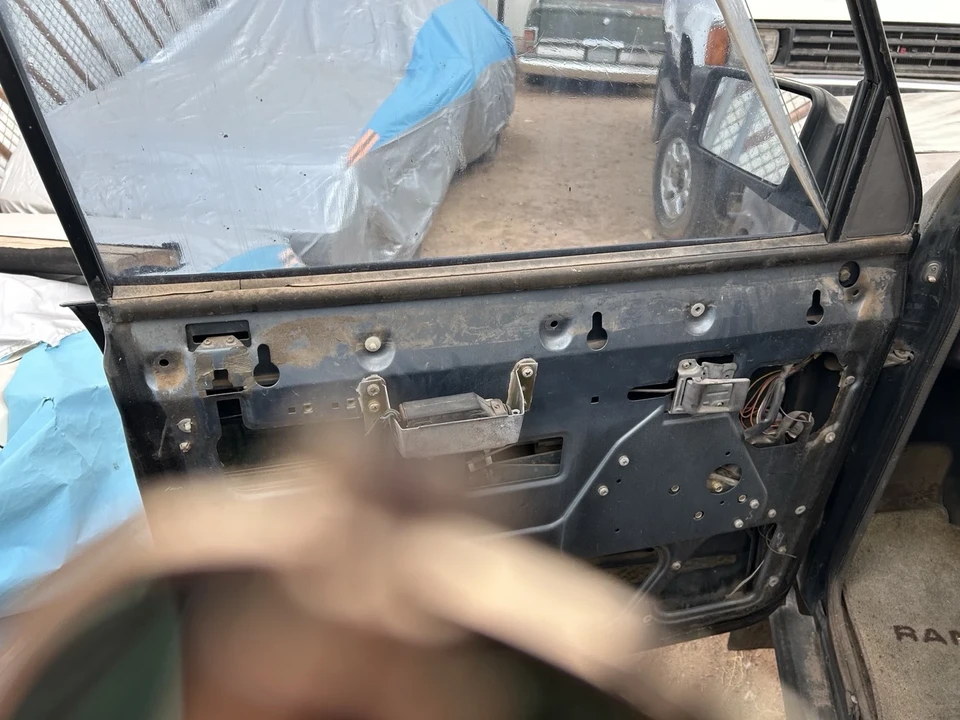 1990 Land Rover Range Rover Classic - Image 5 of 15