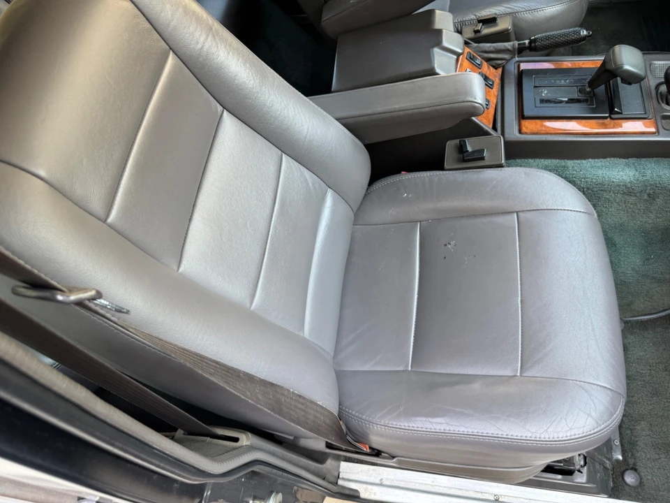 1990 Land Rover Range Rover Classic - Image 25 of 30