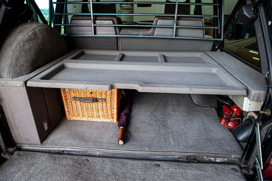 1990 Land Rover Range Rover Classic - Image 15 of 24