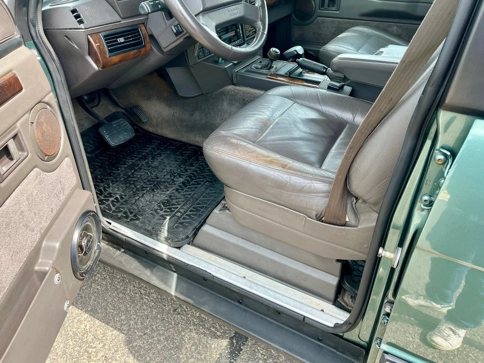 1990 Land Rover Range Rover Classic - Image 16 of 30