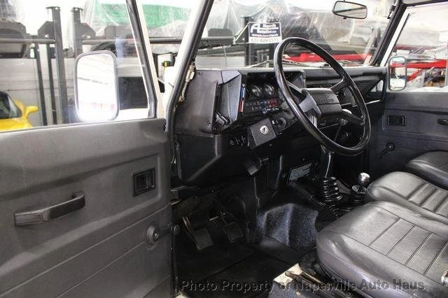 1990 Land Rover Defender 90 - Image 6 of 20