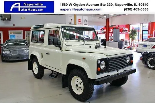 1990 Land Rover Defender D90