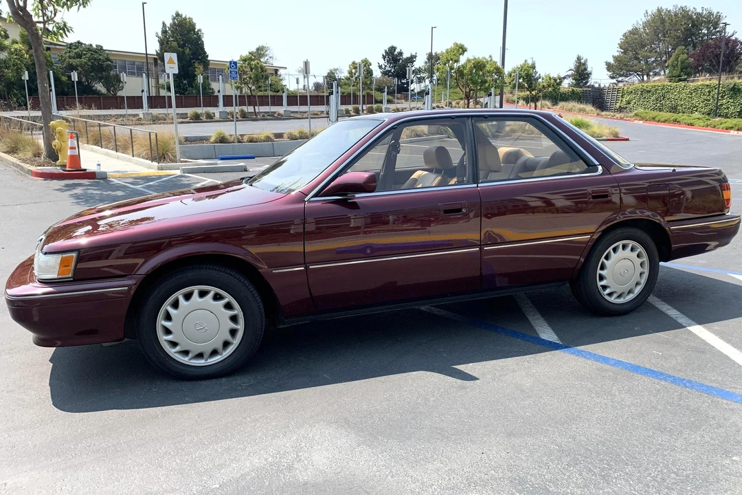 1990 Lexus ES 1st Gen - Image 3 of 6