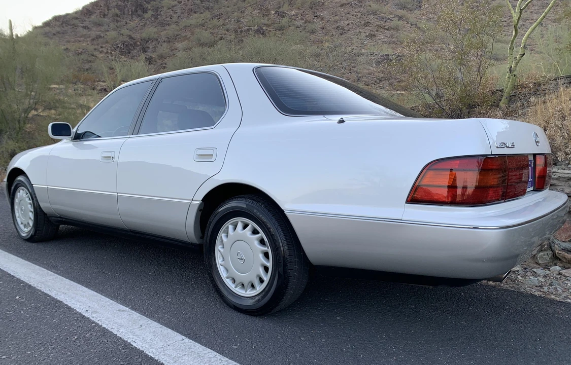 1990 Lexus LS 1st Gen - Image 3 of 5