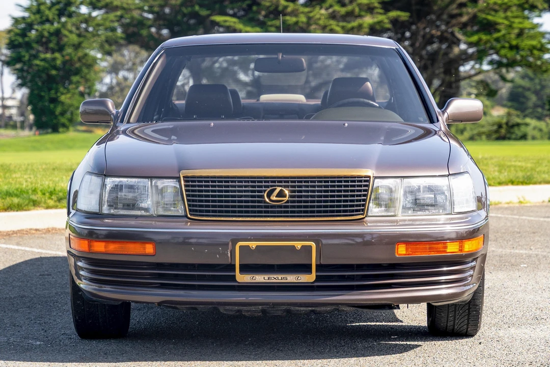 1990 Lexus LS 1st Gen - Image 2 of 31