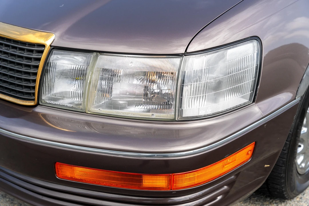 1990 Lexus LS 1st Gen - Image 18 of 31