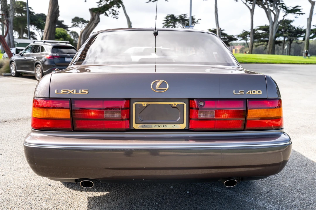 1990 Lexus LS 1st Gen - Image 8 of 31