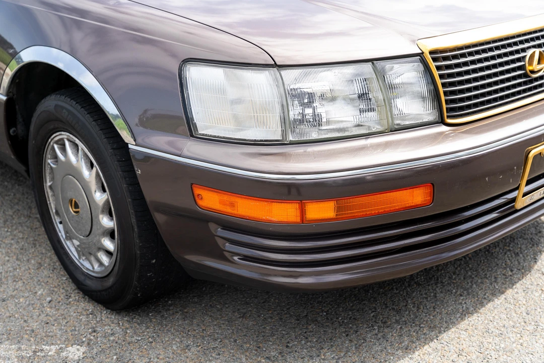 1990 Lexus LS 1st Gen - Image 11 of 31