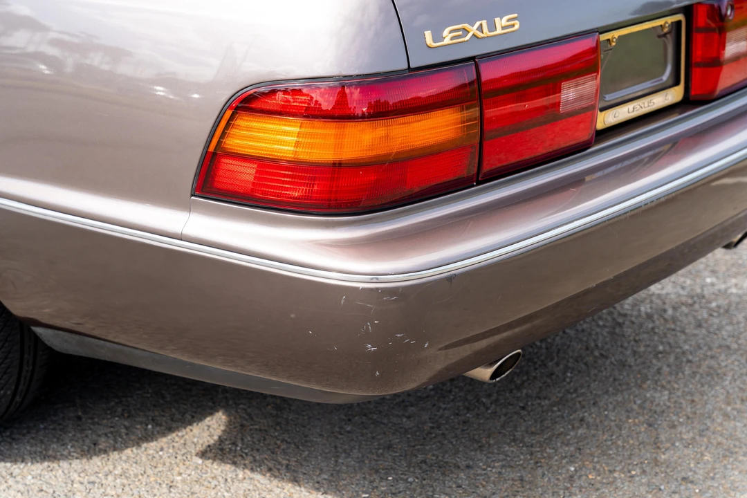 1990 Lexus LS 1st Gen - Image 28 of 31
