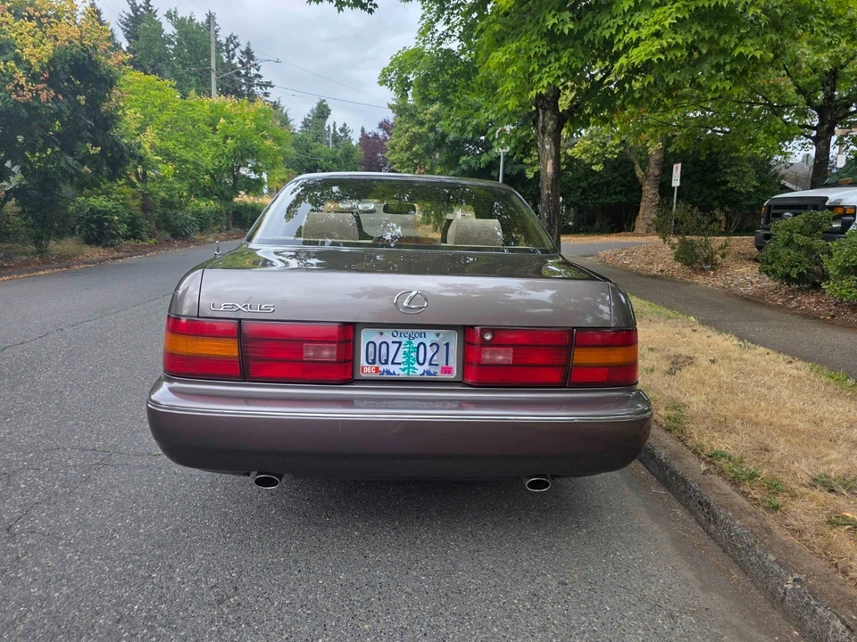 1990 Lexus LS 1st Gen - Image 4 of 31